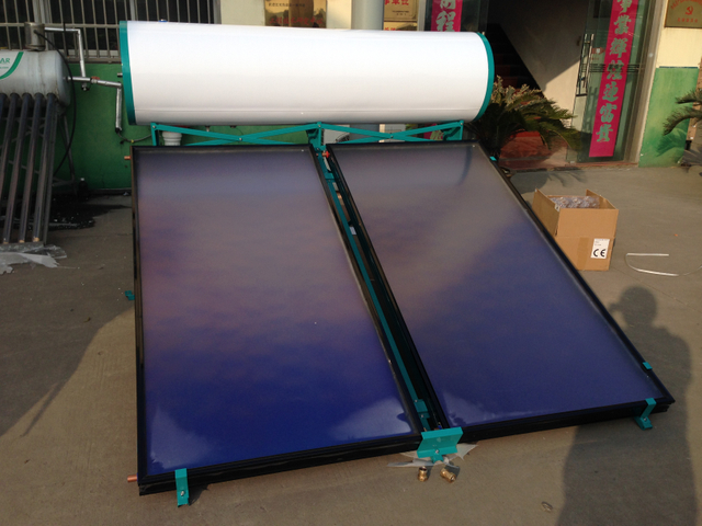 300liter Flat panel pressure thermosiphon solar water heater